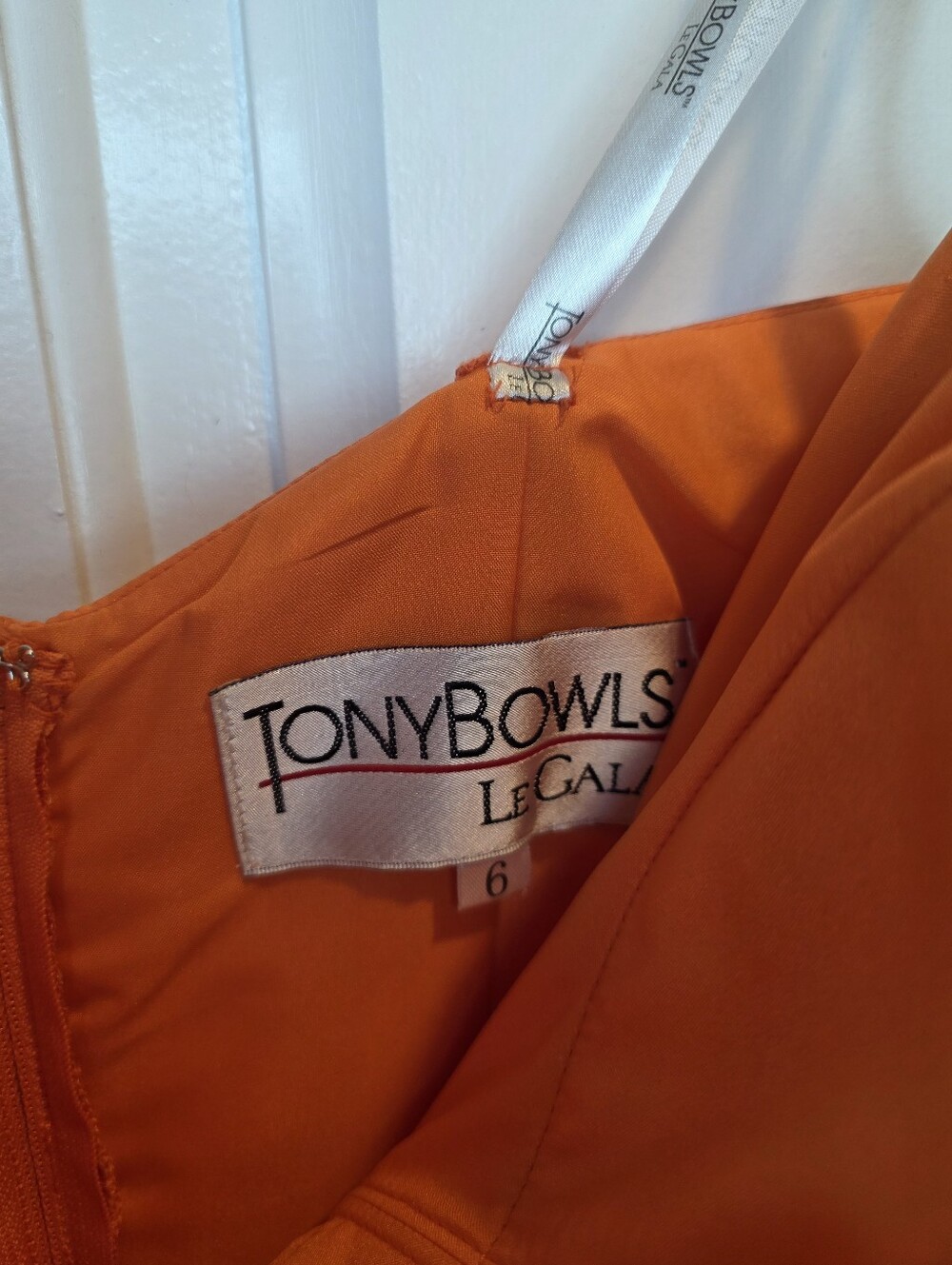 Tony Bowls Orange Beaded One Shoulder Formal Gown NWOT Size 6 Crystal Pageant - Picture 4 of 14